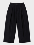 Pantalones casual color negro