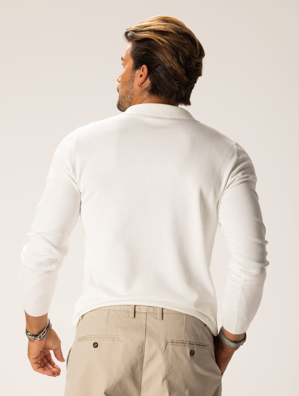 Sudadera de punto con cuello color blanco
