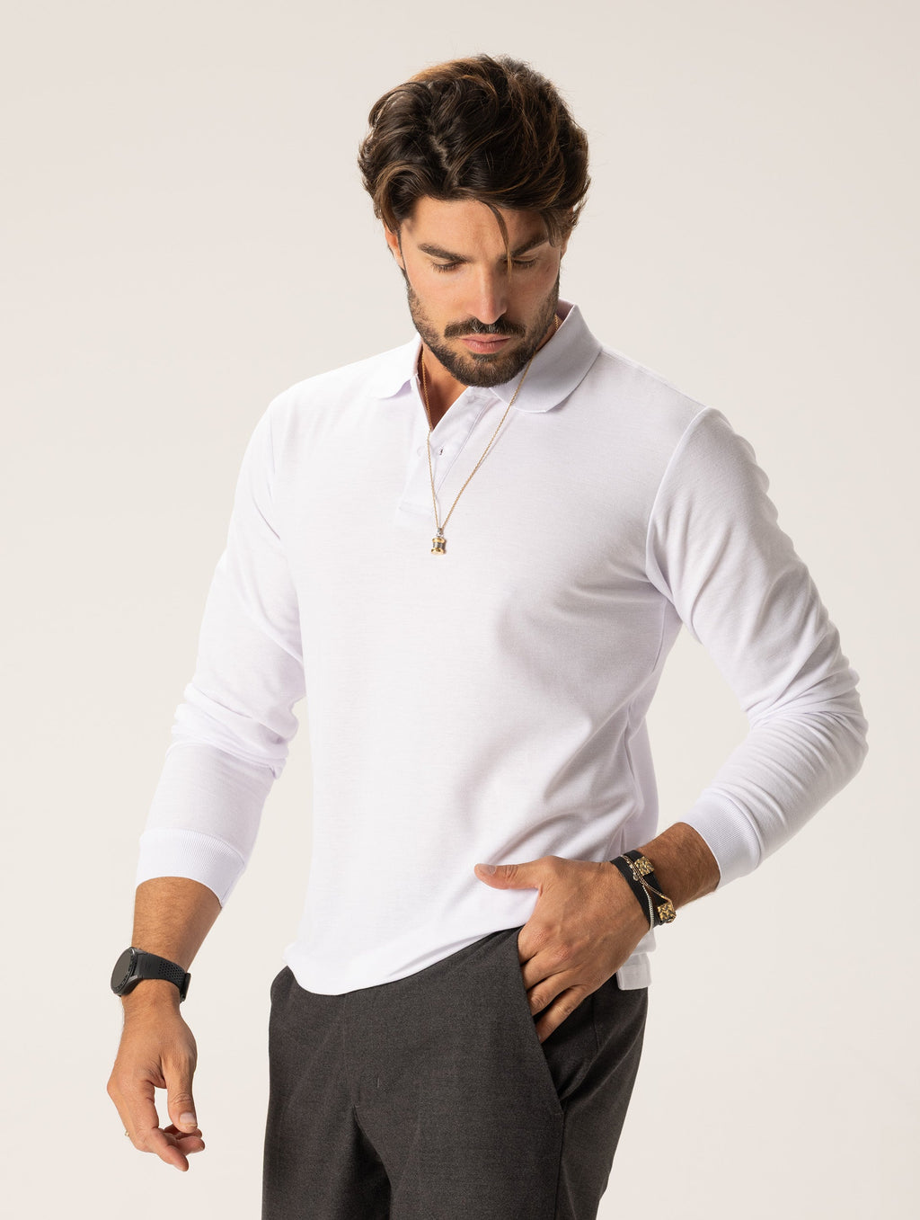 Sudadera con cuello color blanco