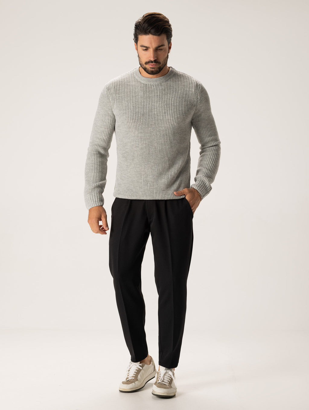 Pantalones formales color negro