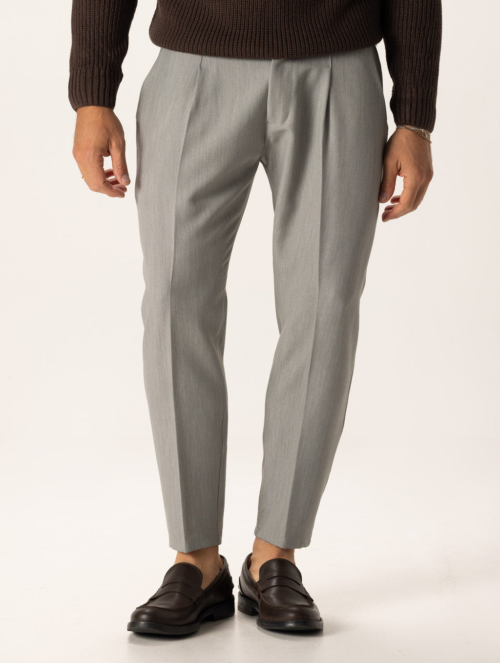 Pantalones formales color gris
