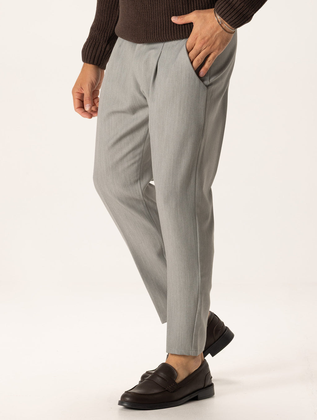 Pantalones formales color gris